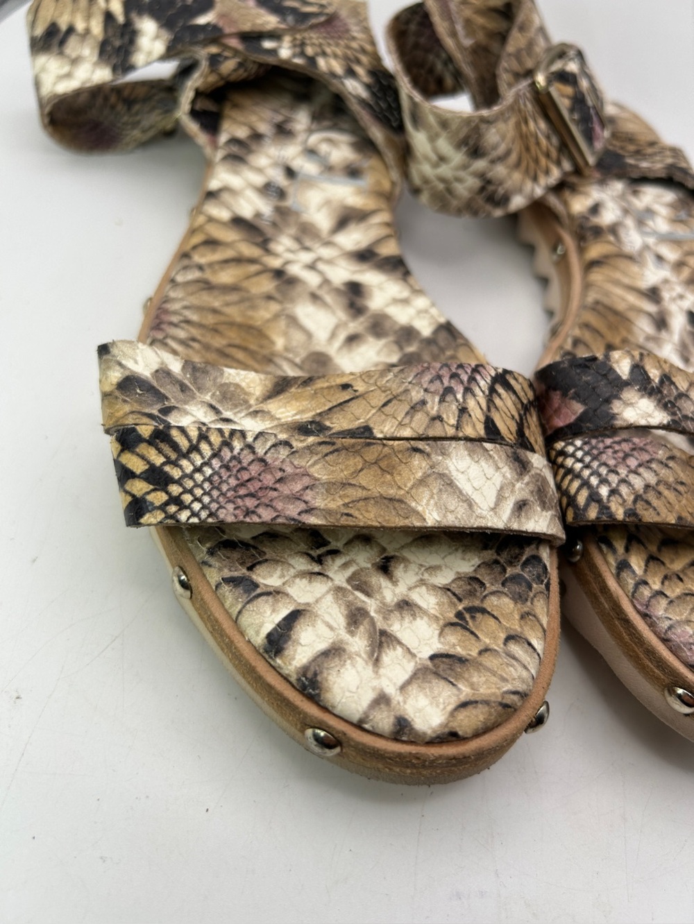 AGL womans sandals brown pink silver strappy python reptile animal size 38 US 8 - Picture 8 of 14